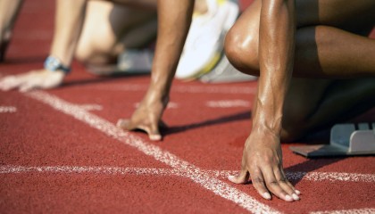 开云集团中国官网-中国足球联赛上演精彩对决，胜负悬殊，中国足球对抗赛