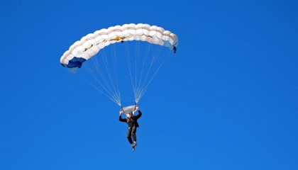 开云体育移动版-热刺新援表现抢眼，成为球队支柱，热刺新主场叫什么