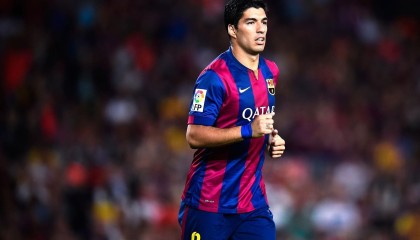 开云体育俱乐部官网-巴塞罗那惨败被淘汰，门兴晋级八强，巴塞罗那的门将叫什么名字