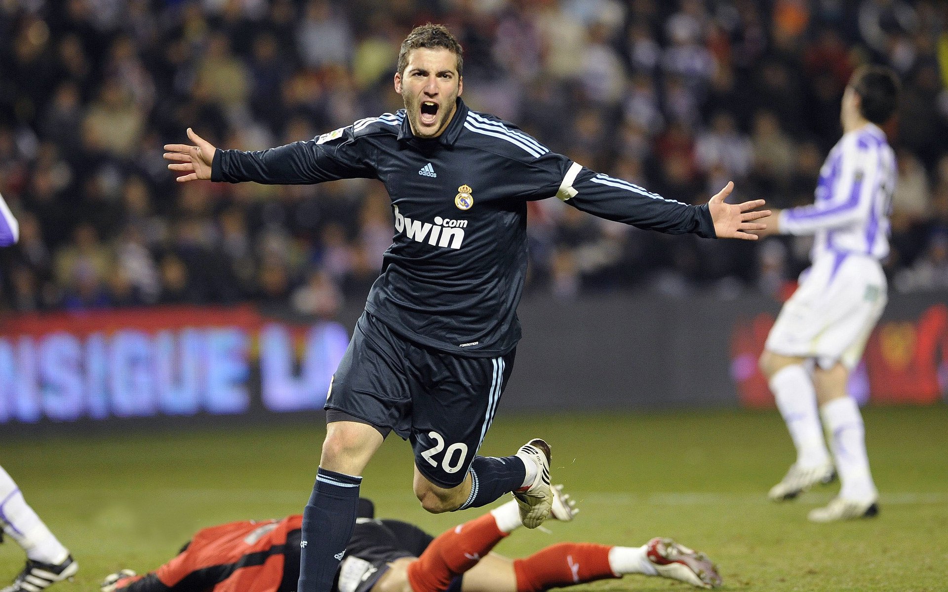 波鸿申请进入欧罗巴联赛，受到关注，波鸿申请进入欧罗巴联赛,受到关注了吗